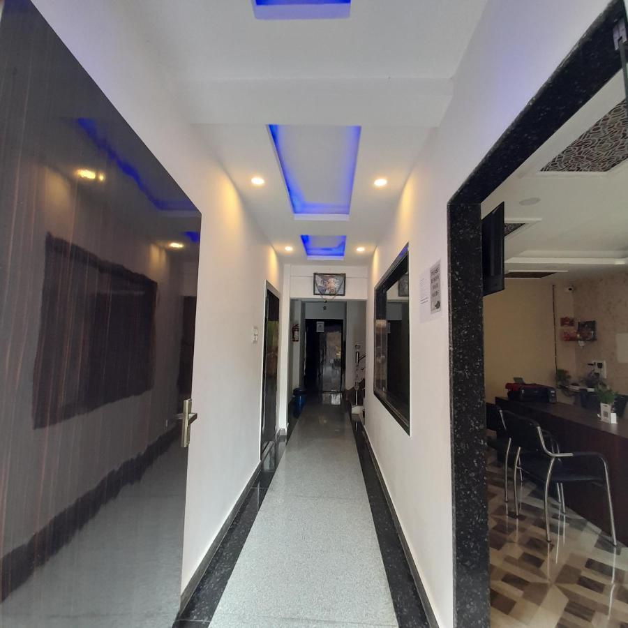 Garden Guest House Near Rene Tower Ruby General Hospital Kolkata Bagian luar foto