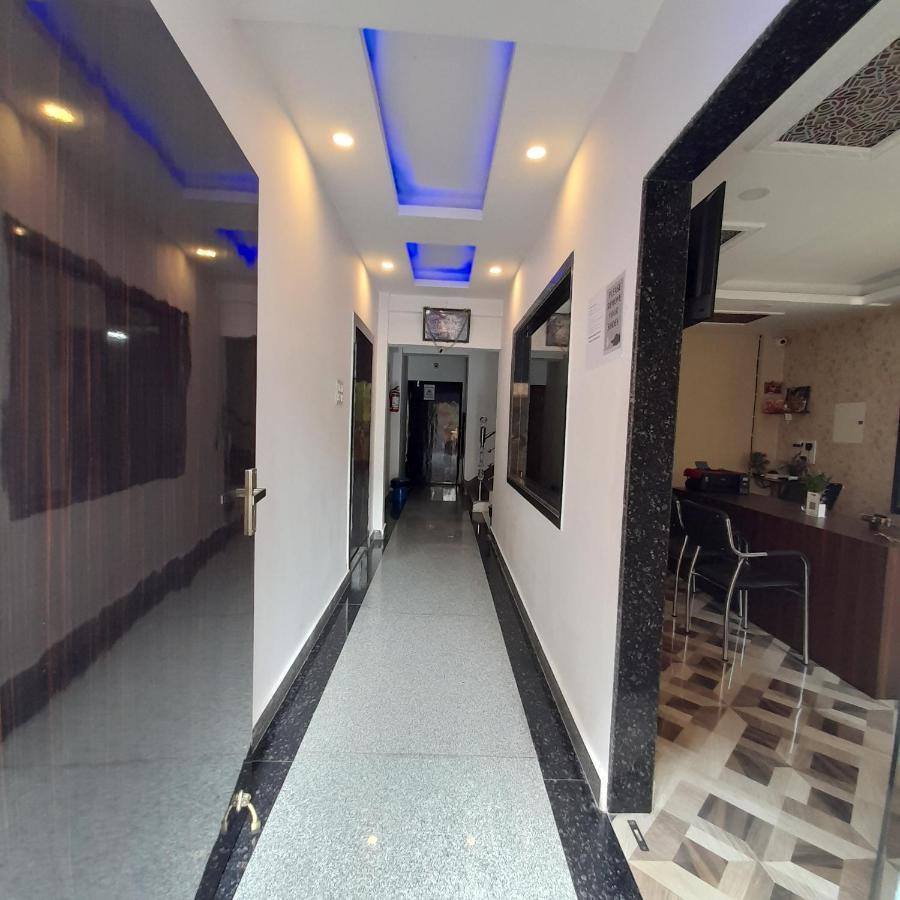 Garden Guest House Near Rene Tower Ruby General Hospital Kolkata Bagian luar foto