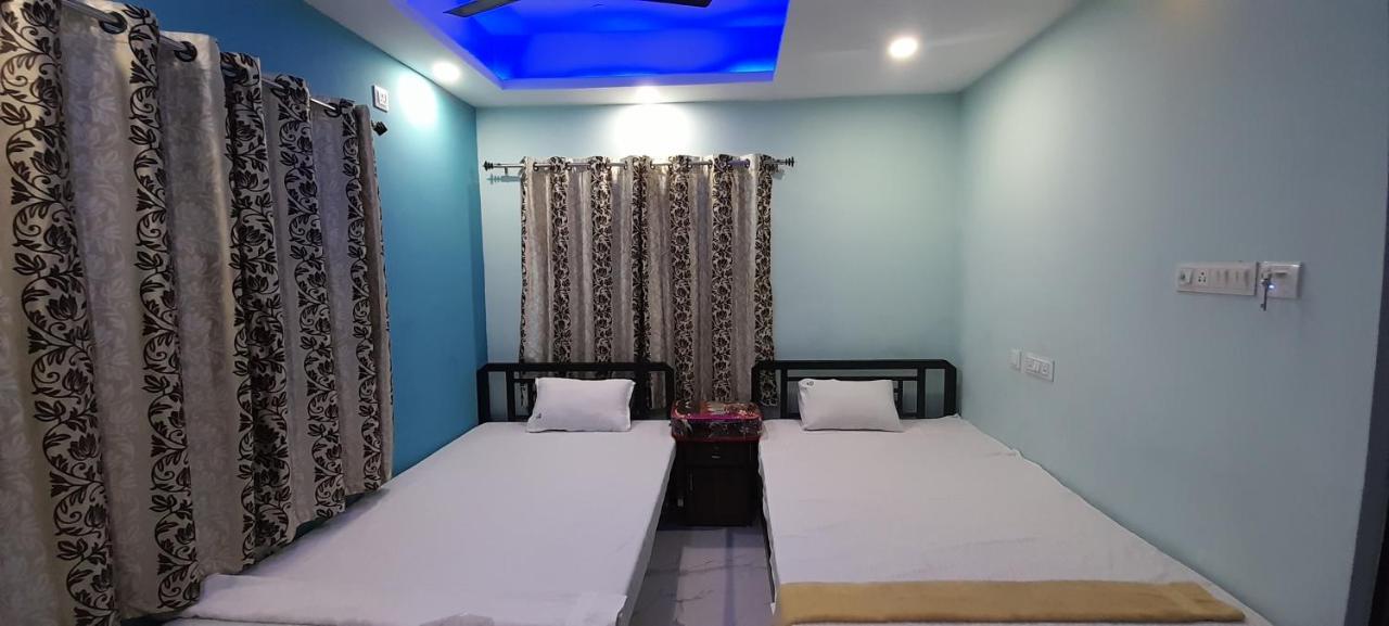 Garden Guest House Near Rene Tower Ruby General Hospital Kolkata Bagian luar foto