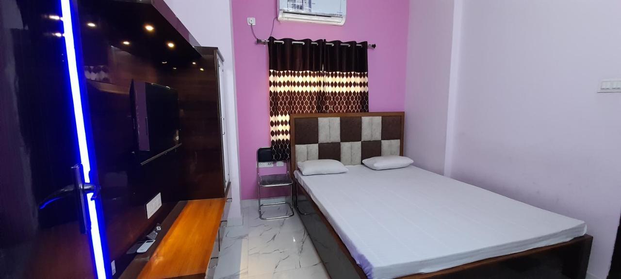 Garden Guest House Near Rene Tower Ruby General Hospital Kolkata Bagian luar foto