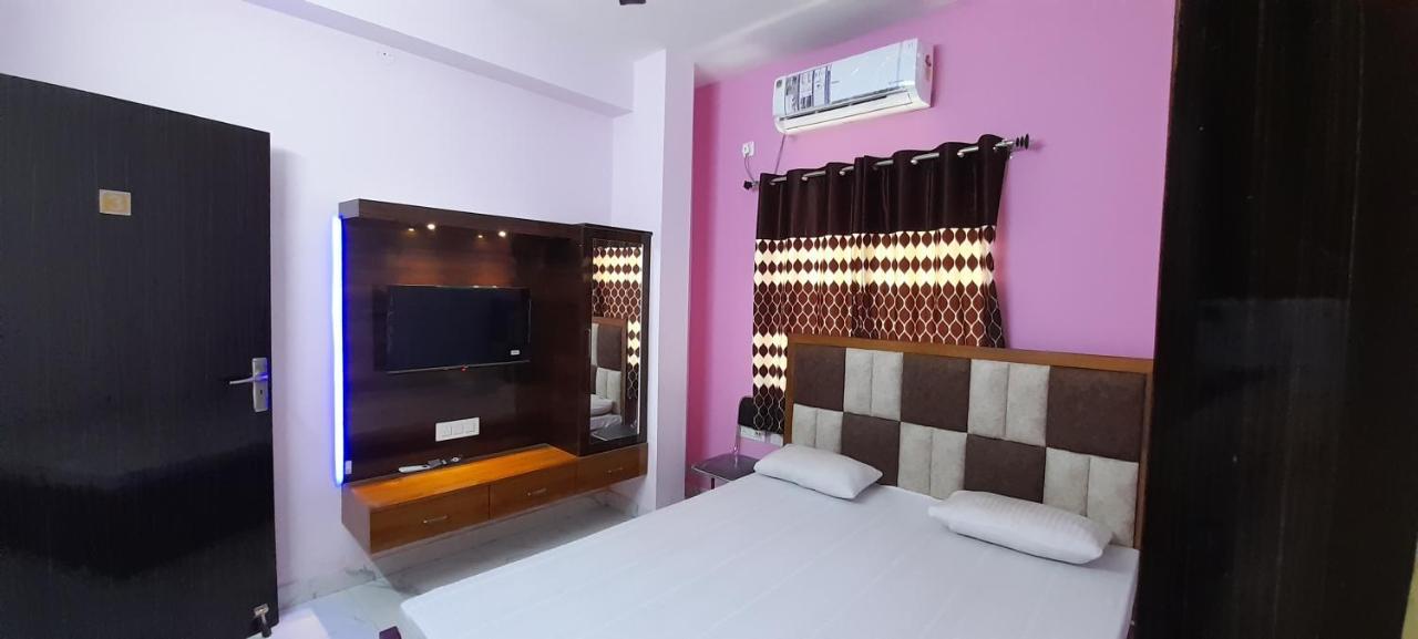 Garden Guest House Near Rene Tower Ruby General Hospital Kolkata Bagian luar foto