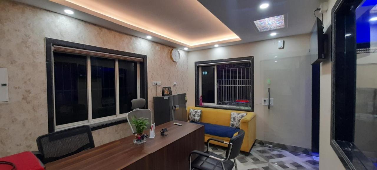 Garden Guest House Near Rene Tower Ruby General Hospital Kolkata Bagian luar foto