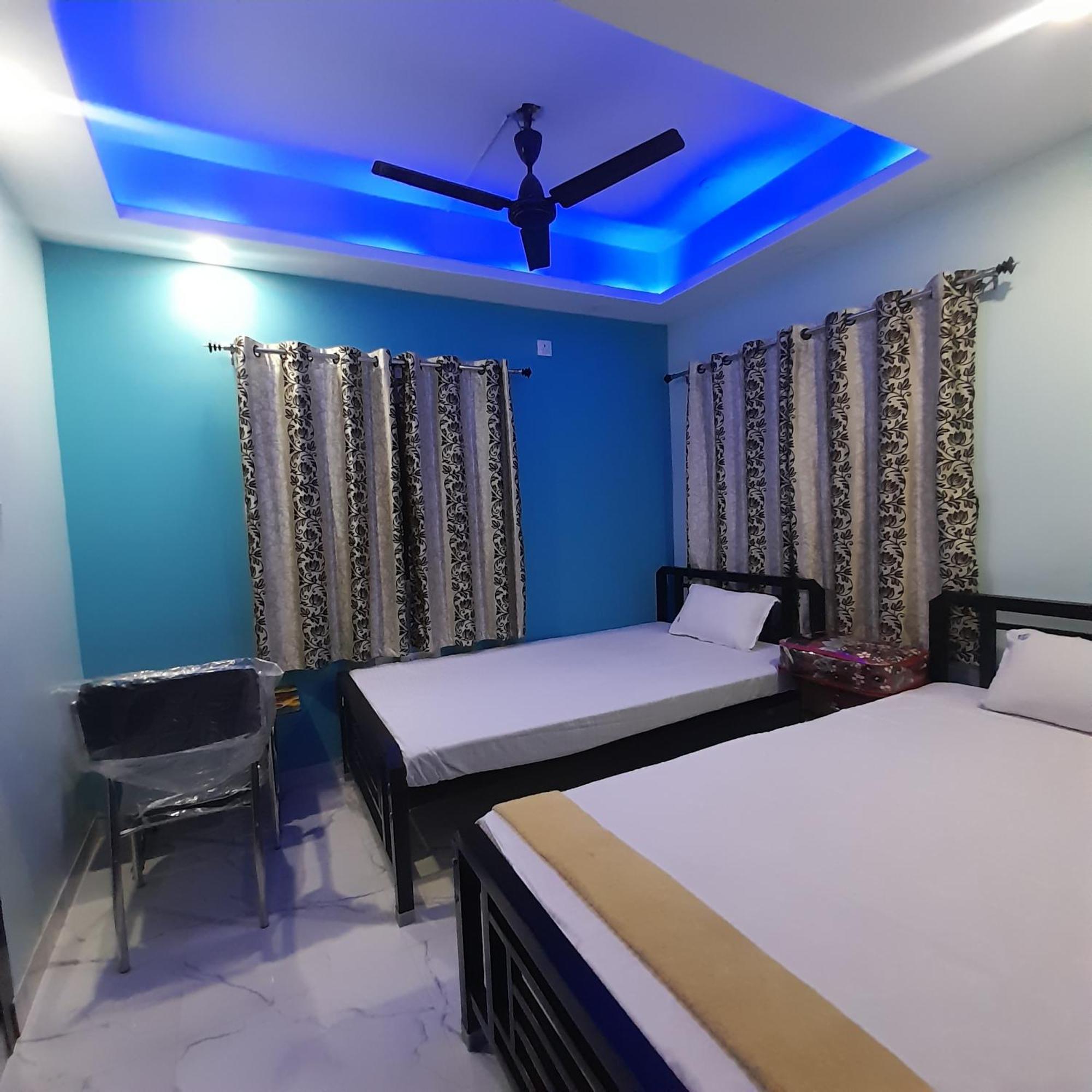 Garden Guest House Near Rene Tower Ruby General Hospital Kolkata Ruang foto