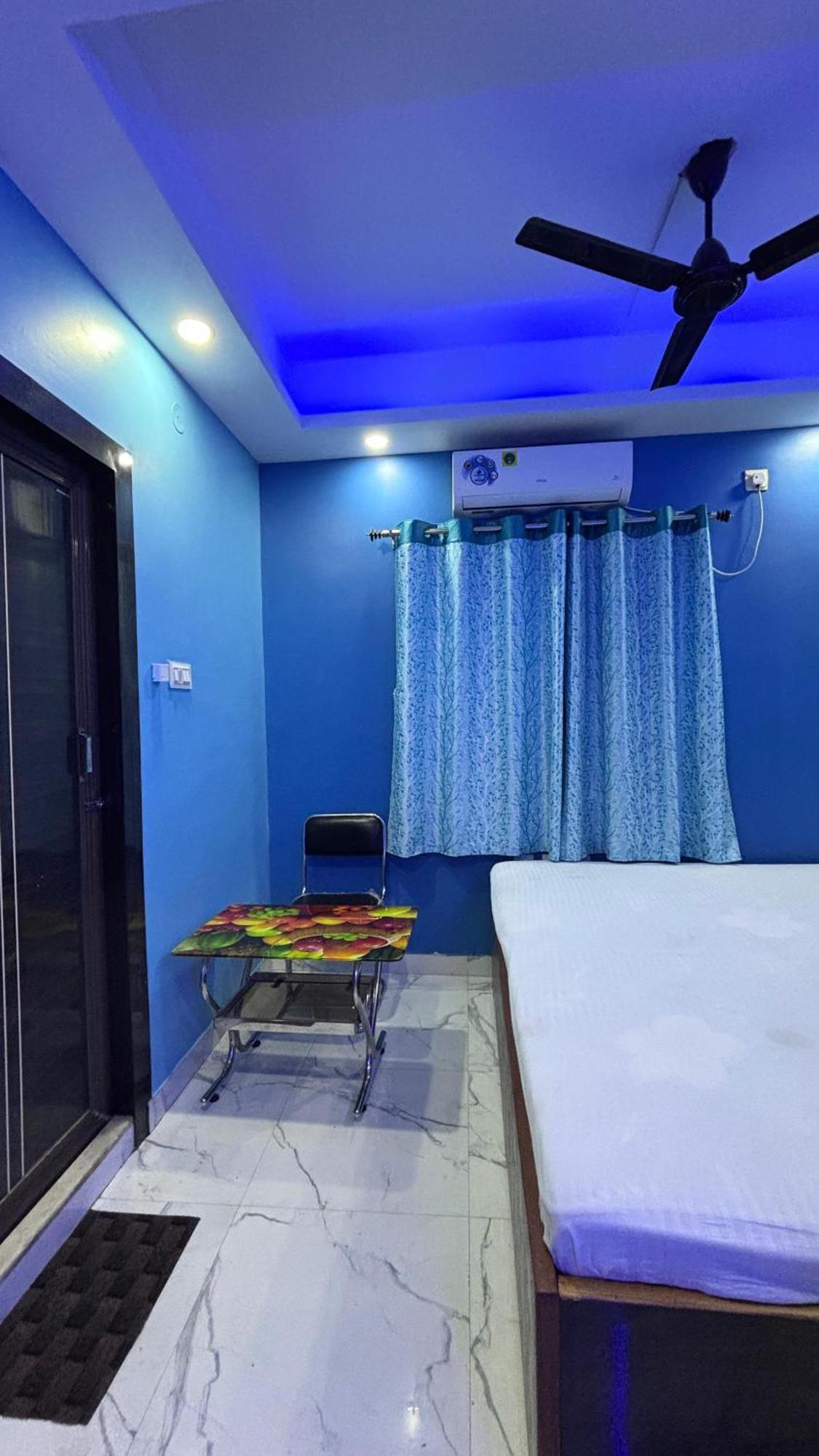 Garden Guest House Near Rene Tower Ruby General Hospital Kolkata Bagian luar foto